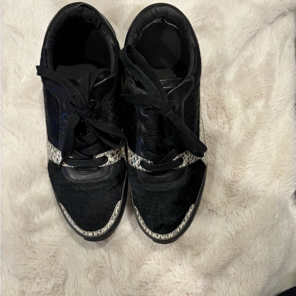 Kenneth Cole Black and White Snakeskin Athletic Shoes